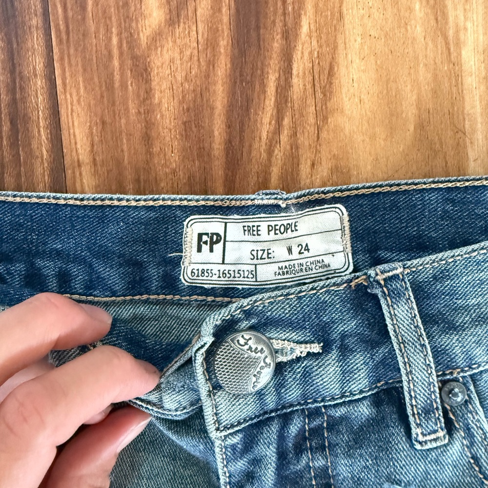 Free People Shorts - Picture 2 of 4